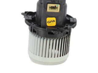 Вентилятор печки 272107302R, Y1-1891R Dacia Dokker