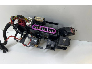 Блок предохранителей 8K1937503   Audi A5 8T 8F    