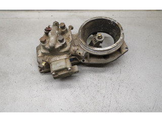 Топливная рампа 0438121011, 026133353 Audi 80 90 B3