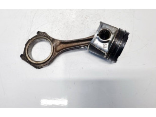 Поршень с шатуном Skoda Superb B5 (3U)