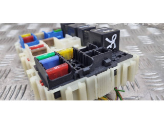 Блок предохранителей BS7T14K131AA Ford Galaxy