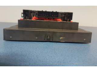 Блок предохранителей  3C0937049E, 28022870   Skoda Octavia Mk2 (1Z)    