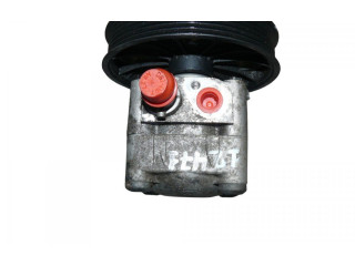 Насос усилителя руля 30760531   Volvo XC90   для двигателя D 5244 T4