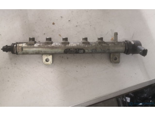 Vstřikovací lišta 0445214056 Opel Zafira B