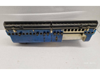 Přístrojová deska Opel Omega A 1992 90213846, 81117504