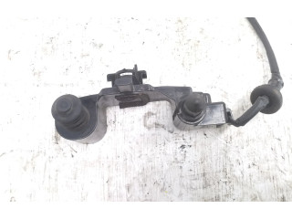 Датчик открытия / закрытия двери (крыло)     Mitsubishi Outlander 2013 - 2021 года