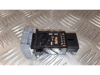 Переключатель дворников 93741FD000   KIA Rio