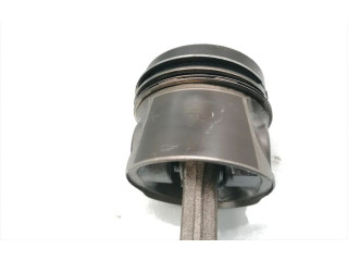  Поршень с шатуном    Volkswagen Golf Cross  