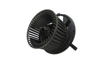 Вентилятор печки 1K1820015G, F997165A Skoda Octavia Mk2 (1Z)