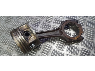 Píst    Alfa Romeo 156  pro benzínový motor 1.8  