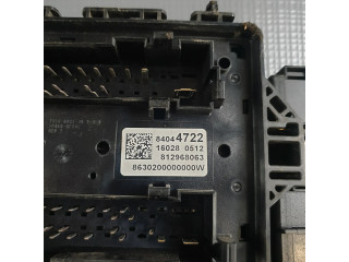 Блок предохранителей 84044722   Chevrolet Camaro    