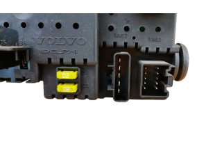 Блок предохранителей 8676391, 12217799   Volvo XC90    