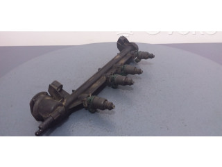 Топливная рампа 037906031AA, 037906031AA   Audi A3 S3 8L  