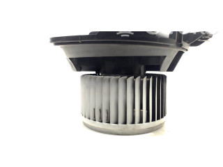 Вентилятор печки 13335075, 164230100 Fiat Grande Punto