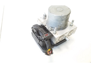 Рулевая рейка Блок ABS 104474500B Tesla Model 3 2017 - года