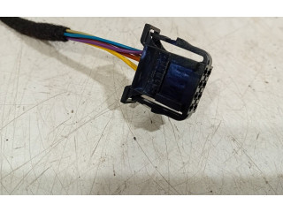 Зеркало электрическое Skoda Fabia Mk3 (NJ) 2015 - 2021 года