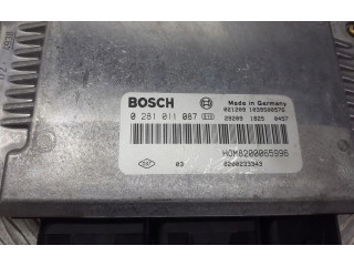 Řídící jednotka 028101108730630418 Volvo S40 2003