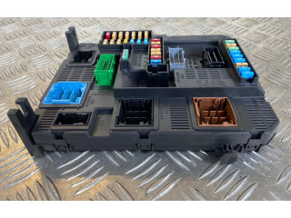 Блок предохранителей 9819850080, E1172508 Peugeot 2008 I