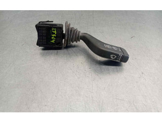 Ручка стеклоочистителей 09185413 Opel Meriva A