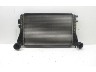 Интеркулер 1K0145803E Volkswagen Touran I