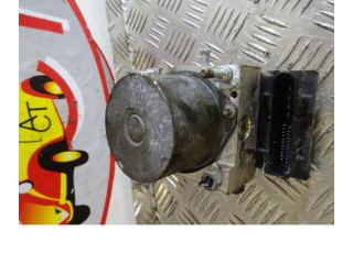 Блок АБС 7701067629, 7701067629   Renault  Twingo I  1999 - 2006 года