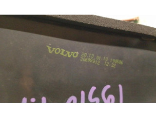 Задний фонарь 30698912 Volvo S40 2008-2012 года