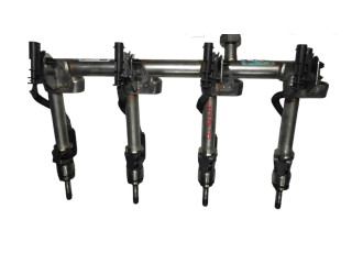 Топливная рампа 32203060, 32140134 Volvo XC90 для двигателя B4204T27