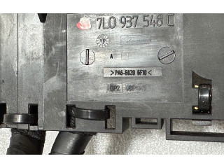 Pojistková skříňka 7L0937548C Audi Q7 4L 2007