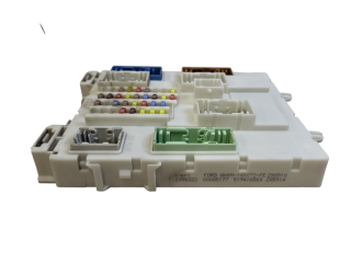 Pojistková skříňka 519416560 Ford C-MAX II 2011