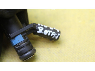 Vstřikovač 06E906031 Audi A8 S8 D4 4H