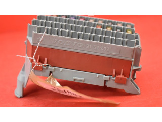 Блок предохранителей  9162439, 9162439   Volvo V70    