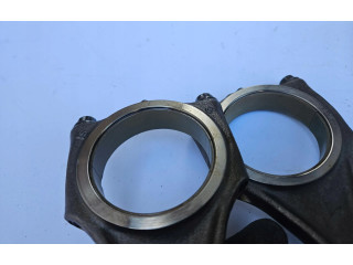  Поршень    Audi A6 C7  