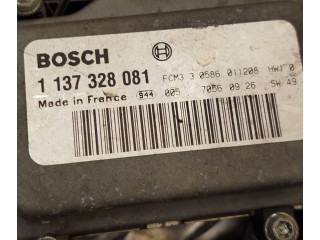 Вентилятор радиатора     8649634, 1137328081    Volvo V70 