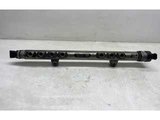 Топливная рампа 30777759, 31216313   Volvo XC60  