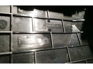 Блок предохранителей  1k0937132f   Volkswagen Golf Plus    