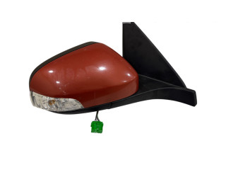 Зеркало электрическое Volvo C30 2010 - 2013 года