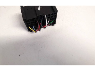 Блок предохранителей     Dacia Sandero    