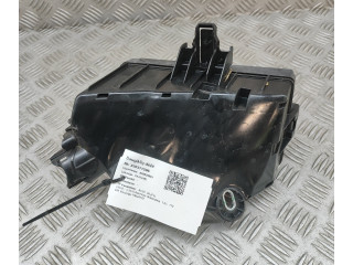 Блок предохранителей  5Q0937132A, 5Q0907361G   Audi Q3 F3    