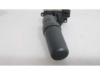 Ручка стеклоочистителей Mazda 3 I