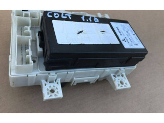 Блок предохранителей 8637A171, 5WK451031 Mitsubishi Colt