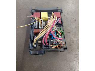 Pojistková skříňka 8200438793, 8200447435 Renault Espace IV 2006