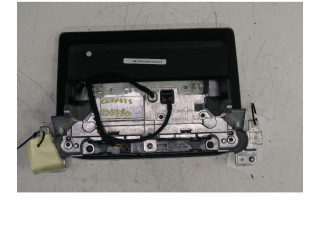 Дисплей       Jeep Compass