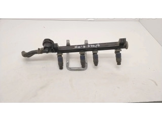 Топливная рампа 037133317N   Volkswagen New Beetle  