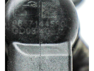 Форсунка 9657144580    Volvo C30  D 4204 T 