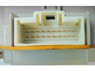 Блок управления климат-контролем Mitsubishi Grandis