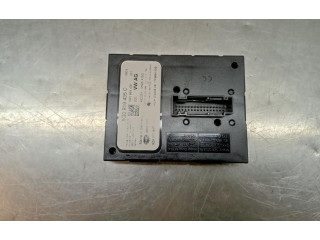 Блок комфорта 5Q0959435C, 5ZA010947 Skoda Fabia Mk3 (NJ)