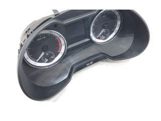 Панель приборов 5E0920750E   Skoda Octavia Mk3 (5E)       