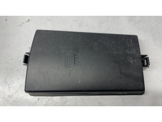 Крышка блока предохранителей 5Q0937132A Audi Q3 F3