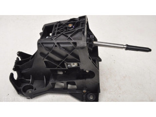 Другая деталь салона