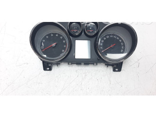 Přístrojová deska Opel Zafira C 2015 13460584